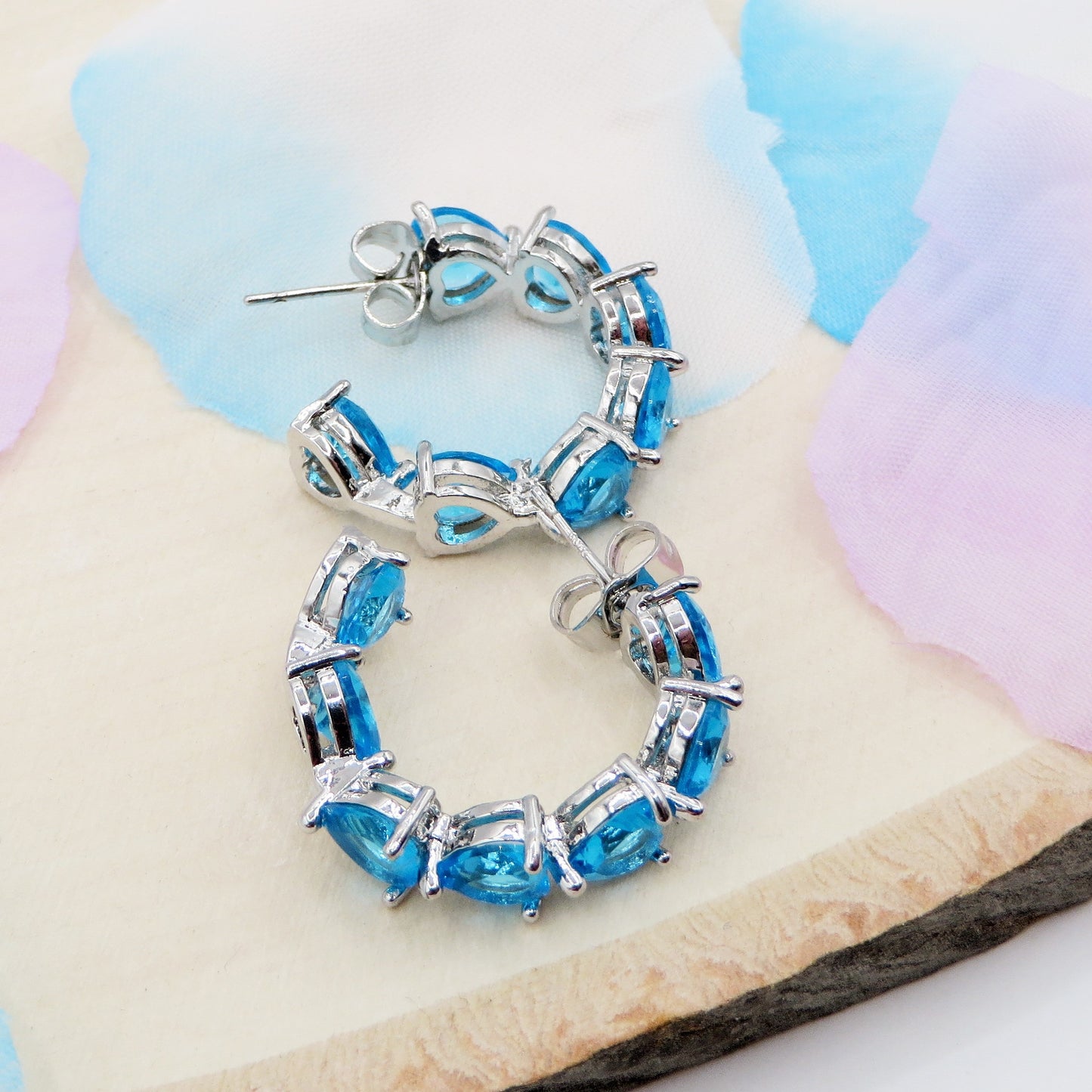 CAMILLE - CHERIE COLLECTION - Orecchini a cerchio con cubic zirconia a forma di cuore