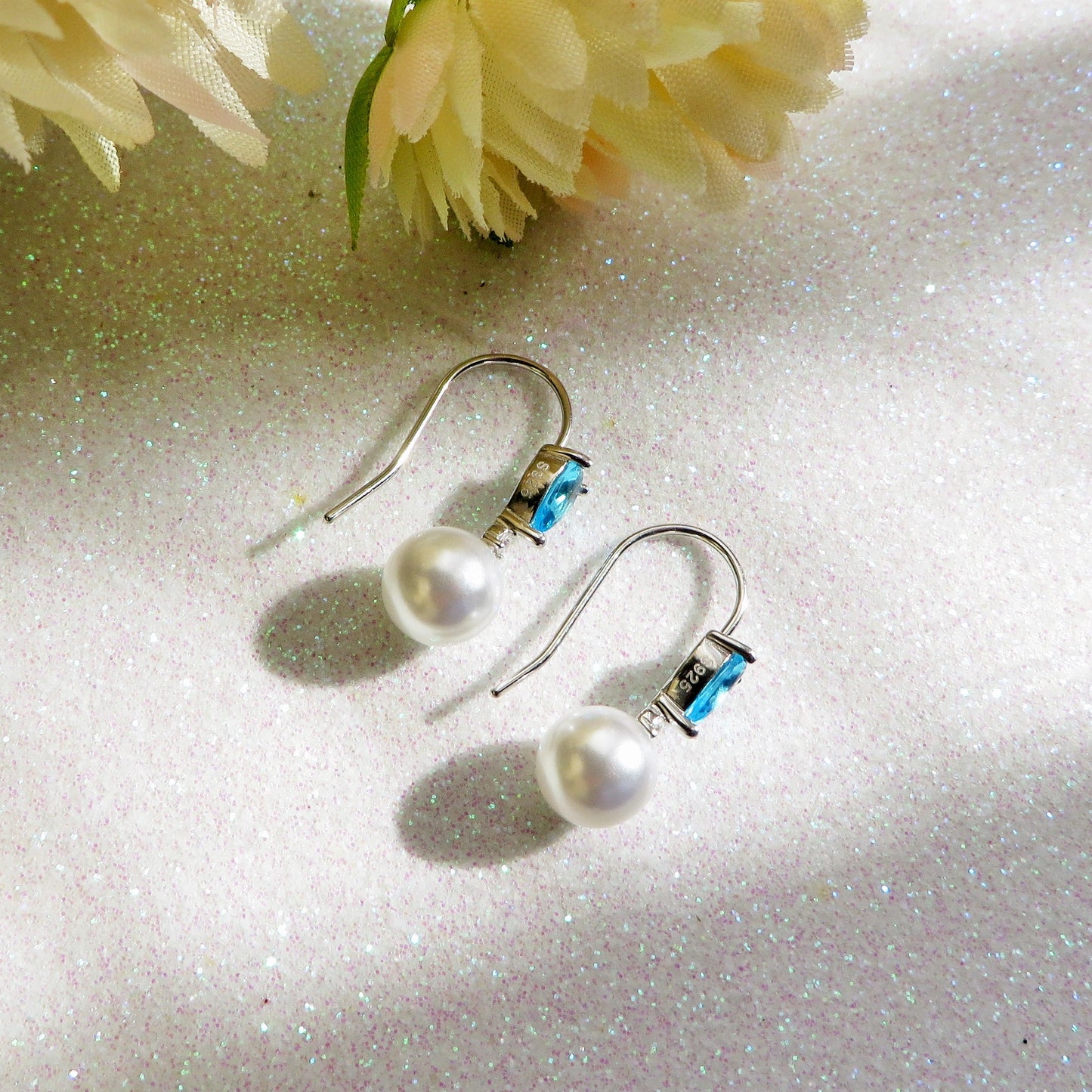 CELESTE PEARLS ~ Coppia Orecchini ARGENTO 925 monachella con perla e cubic zirconia
