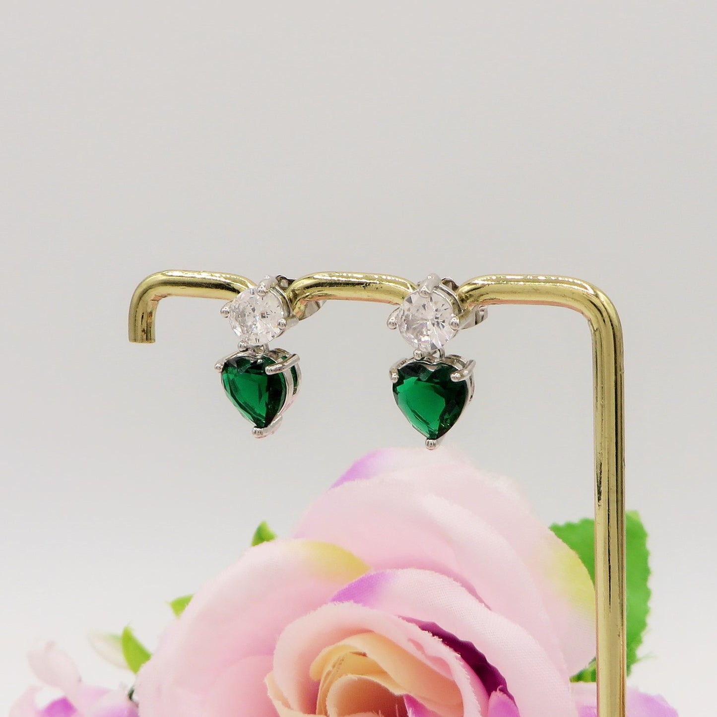 ANNIE mini pendente - Orecchini pendenti in cubic zirconia a forma di cuore