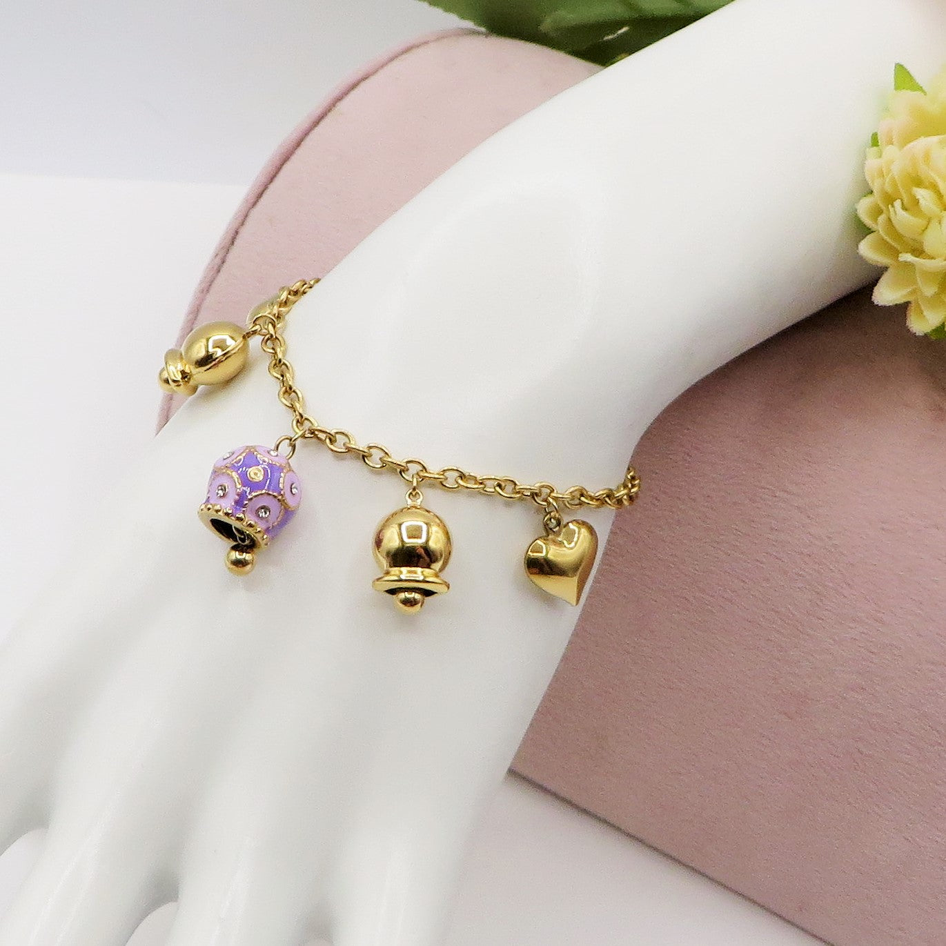 ROSABELL - ACCIAIO INOSSIDABILE - Bracciale con campanelle e cuori bombe' chiama angeli