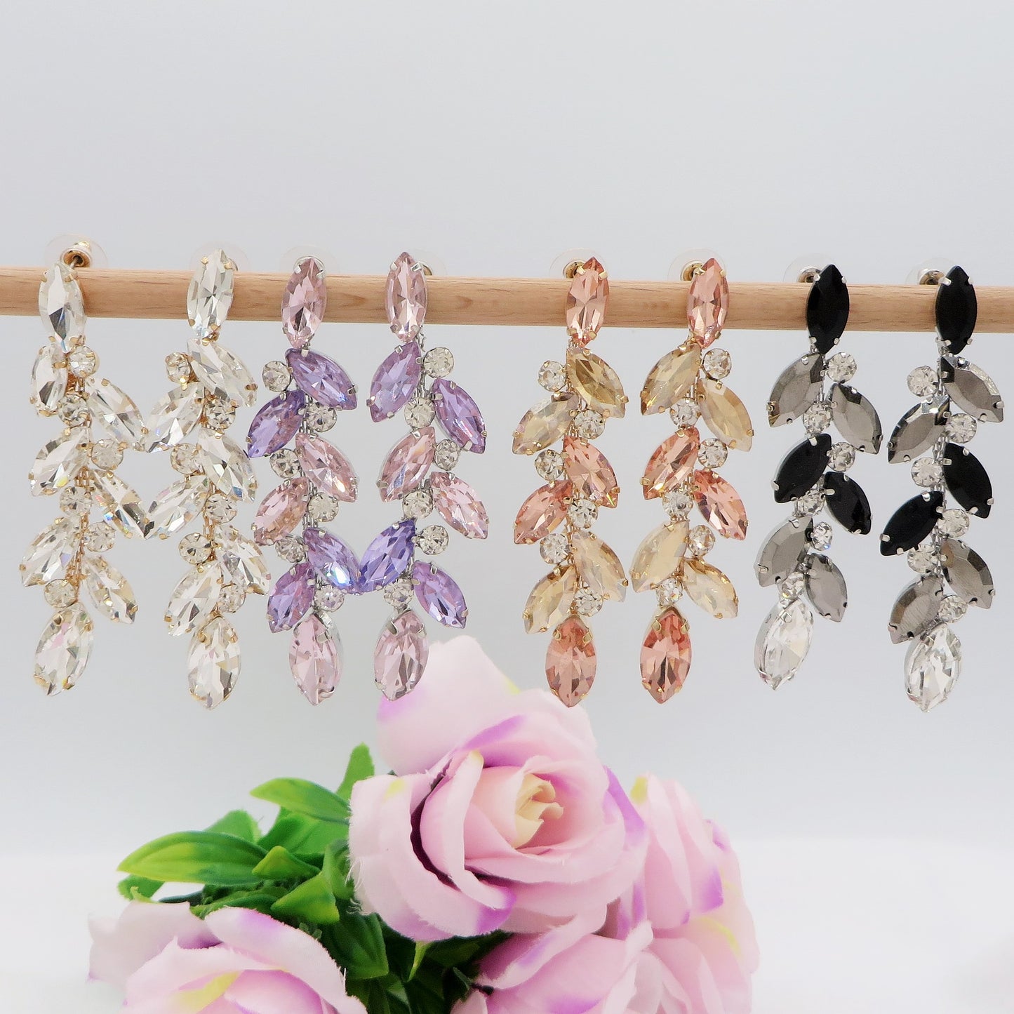 ALYSSA - Orecchini pendenti con pietre sfaccettate e Cubic Zirconia