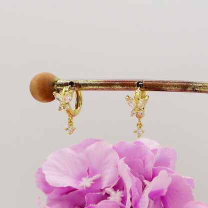 BUTTERFLY HOOP ~ Orecchino ARGENTO 925 cerchietto con farfalla in cubic zirconia ~ Mono orecchino