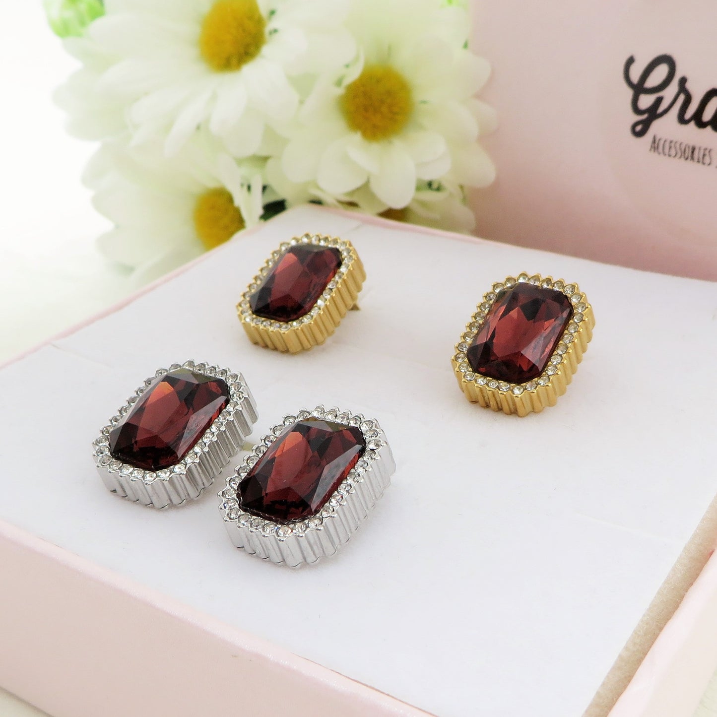 ARIEL STUDS - ACCIAIO INOSSIDABILE  - Orecchini bottone con pietre sfaccettate - A CLIP SENZA BUCO
