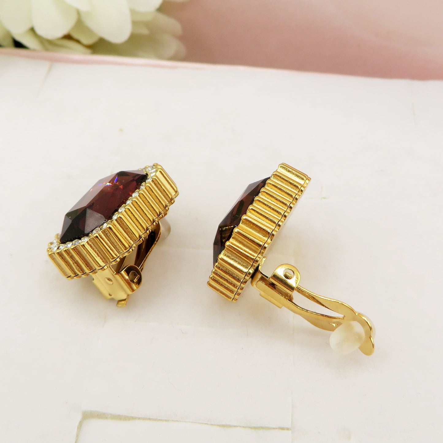 ARIEL STUDS - ACCIAIO INOSSIDABILE  - Orecchini bottone con pietre sfaccettate - A CLIP SENZA BUCO