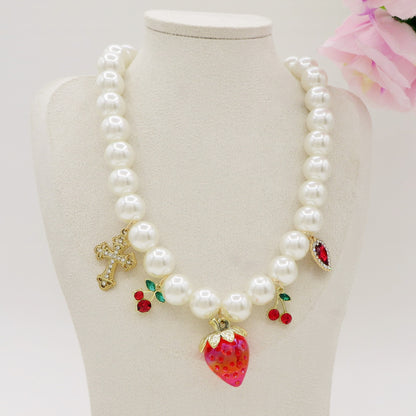 CRYSTAL FRUIT SALAD - Collana perle e charms fragola - cuore - ciliegie - mix zirconati