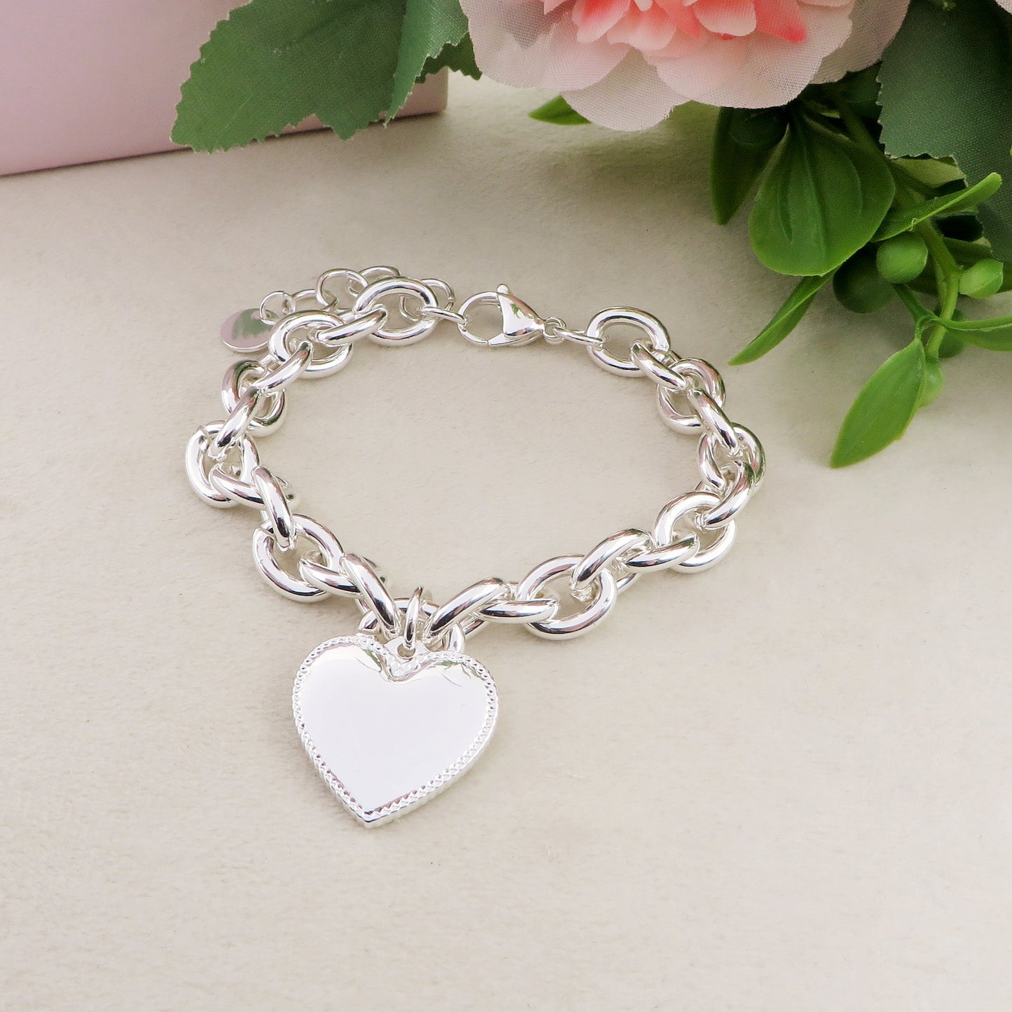 LIVIA Bagnato Argento ~ ACCIAIO INOSSIDABILE Bracciale con pendente cuore