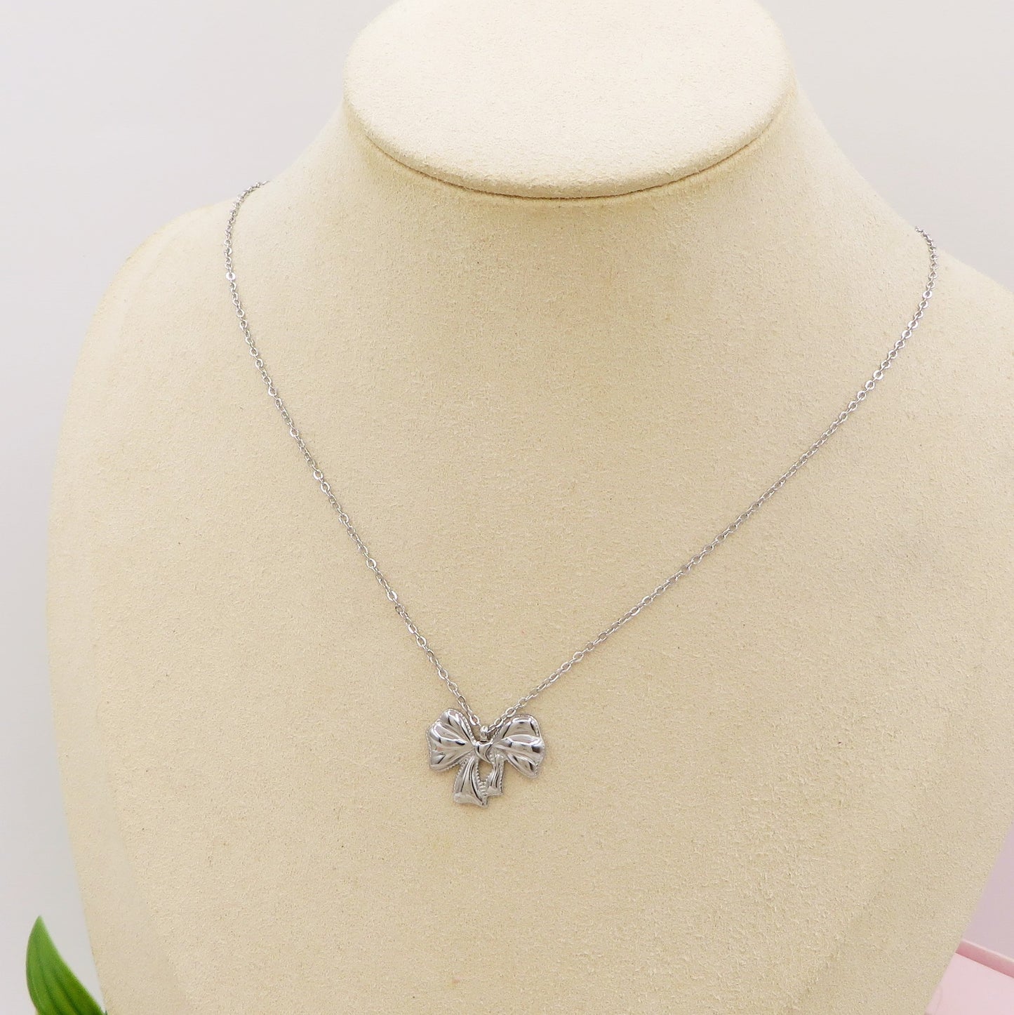 WALDORF - ACCIAIO INOSSIDABILE - collana con pendente fiocco