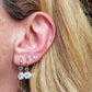DAISY ~ ACCIAIO INOSSIDABILE Orecchini mini hoops con fiori e cristalli