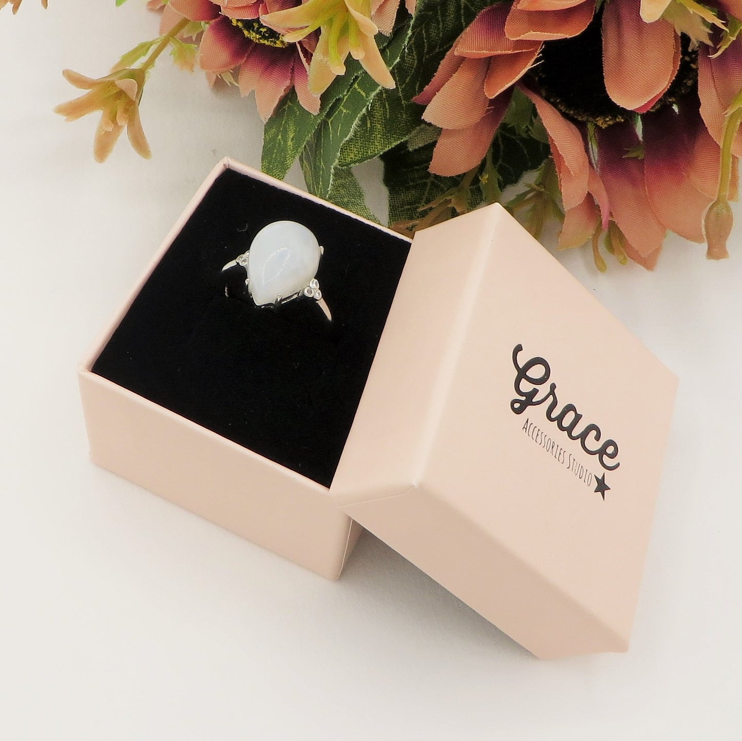 DEVA drop ~ Anello regolabile in Pietra di Luna - Moon Stone naturale