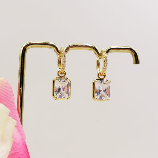 TESSA ~ HOOPS ~ Orecchini mini cerchio con pietra XL in Cubic Zirconia