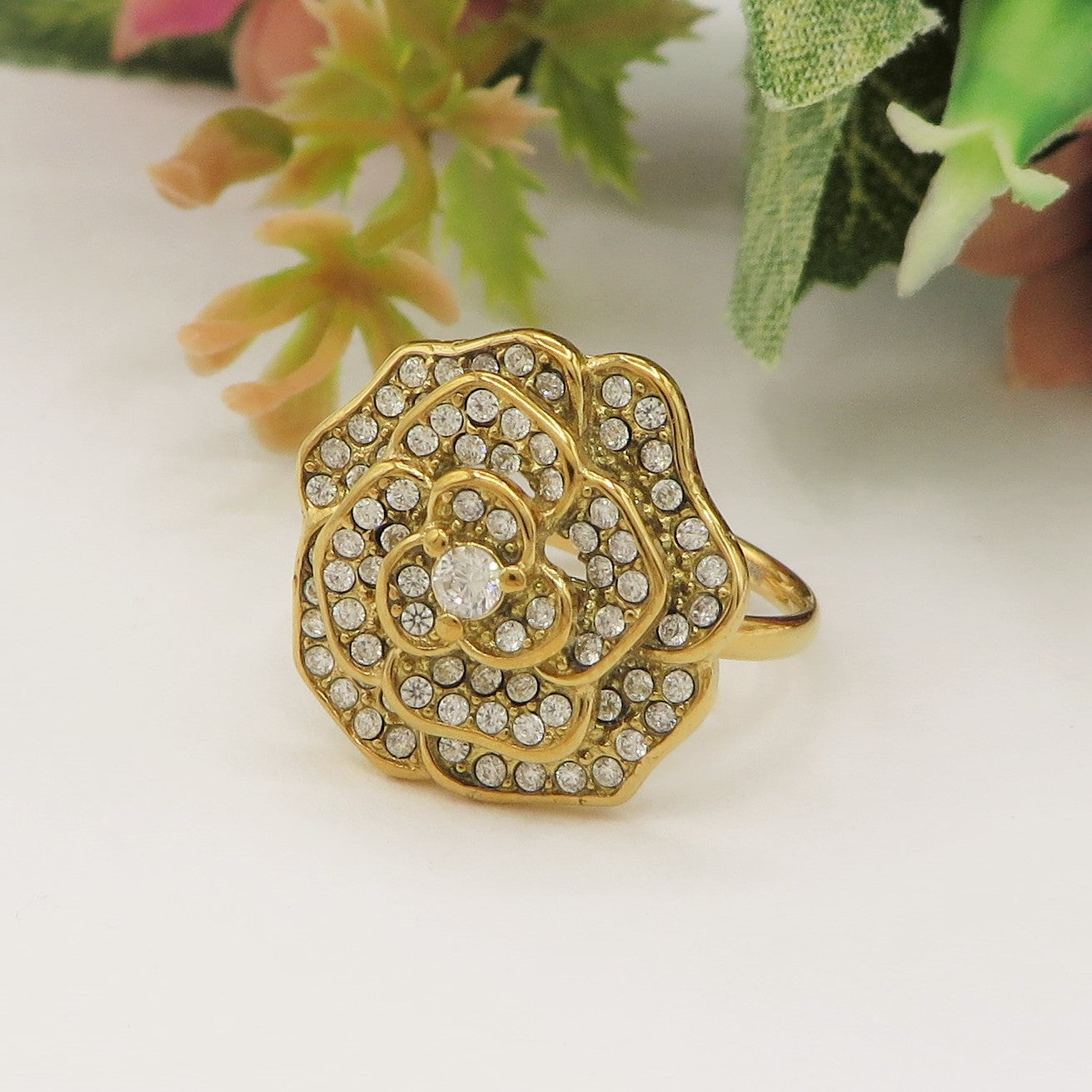 CAMELIA ~ ACCIAIO INOSSIDAILE~ Anello fiore zirconato in cubic zirconia