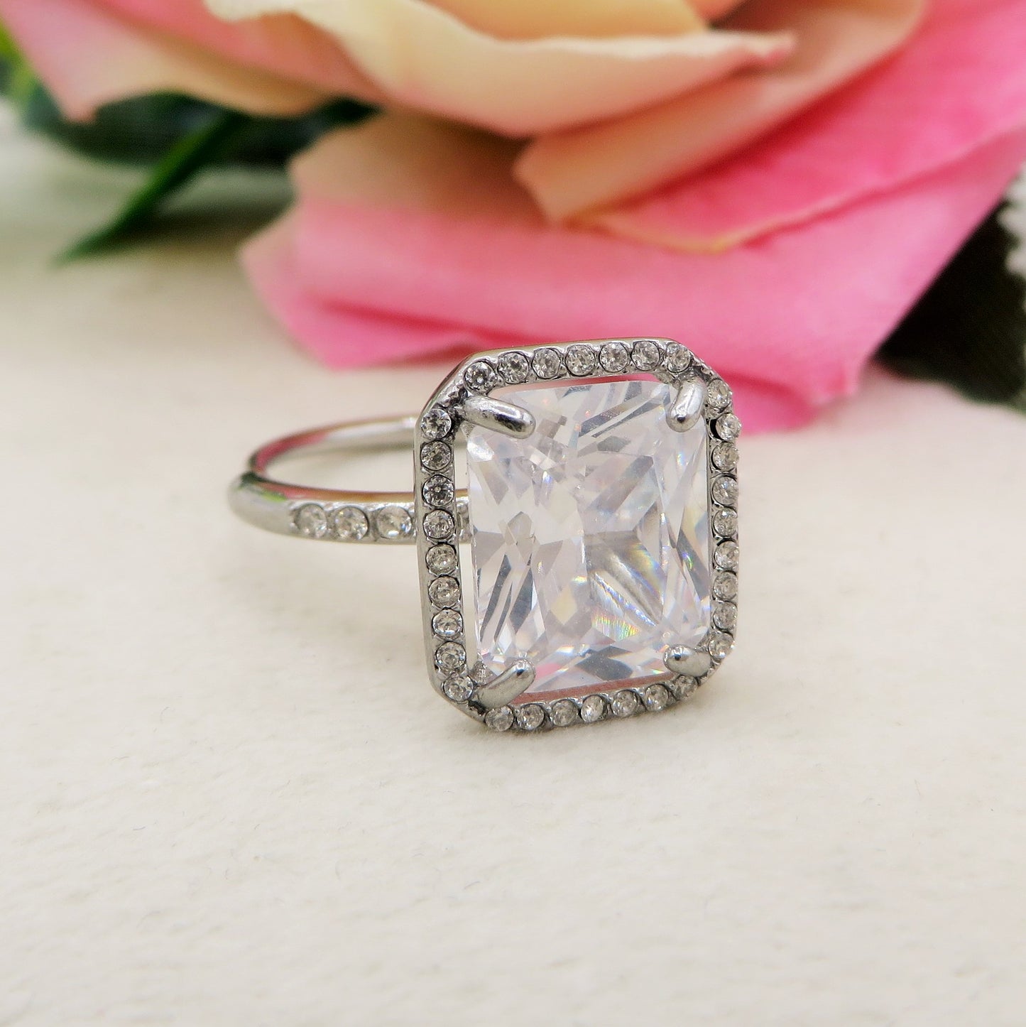 KALILA - Anello regolabile in ACCIAIO inossidabile con cubic zirconia taglio smeraldo