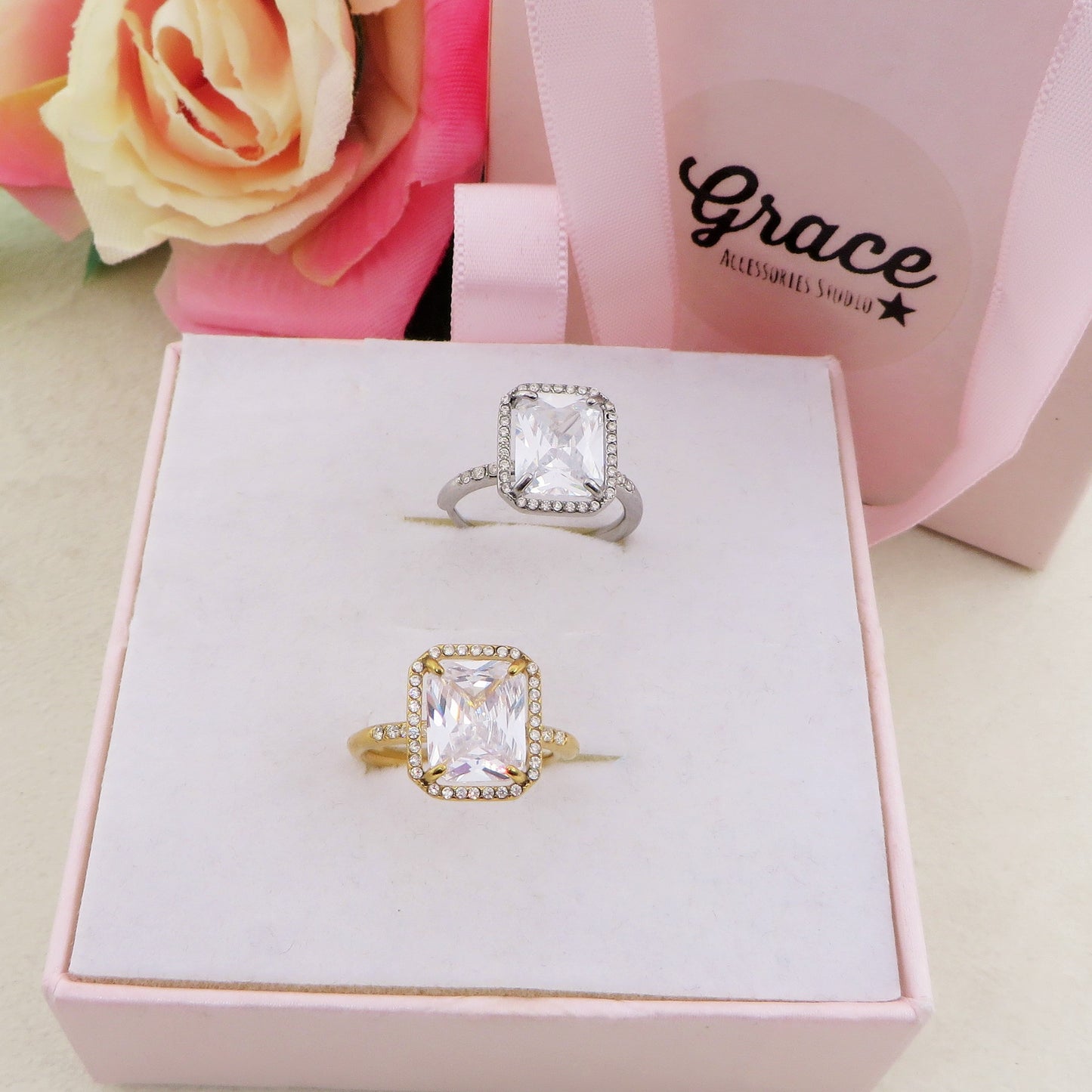 KALILA - Anello regolabile in ACCIAIO inossidabile con cubic zirconia taglio smeraldo