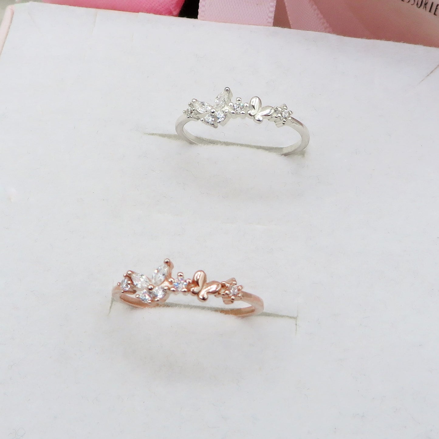 MARIPOSA - ARGENTO 925 ~ Anello regolabile con farfalla in cubic zirconia