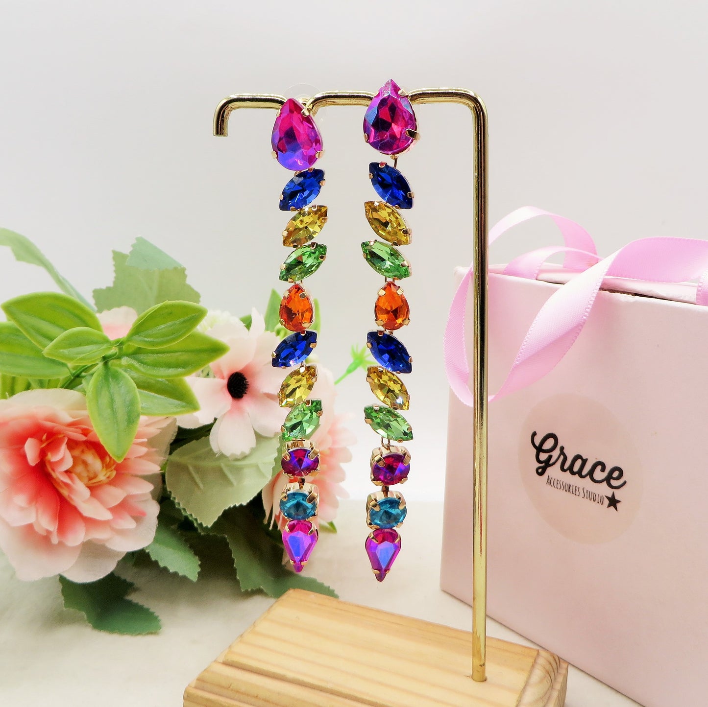 COMETA - PAIO  Orecchini con pietre sfaccettate e Zirconi rainbow
