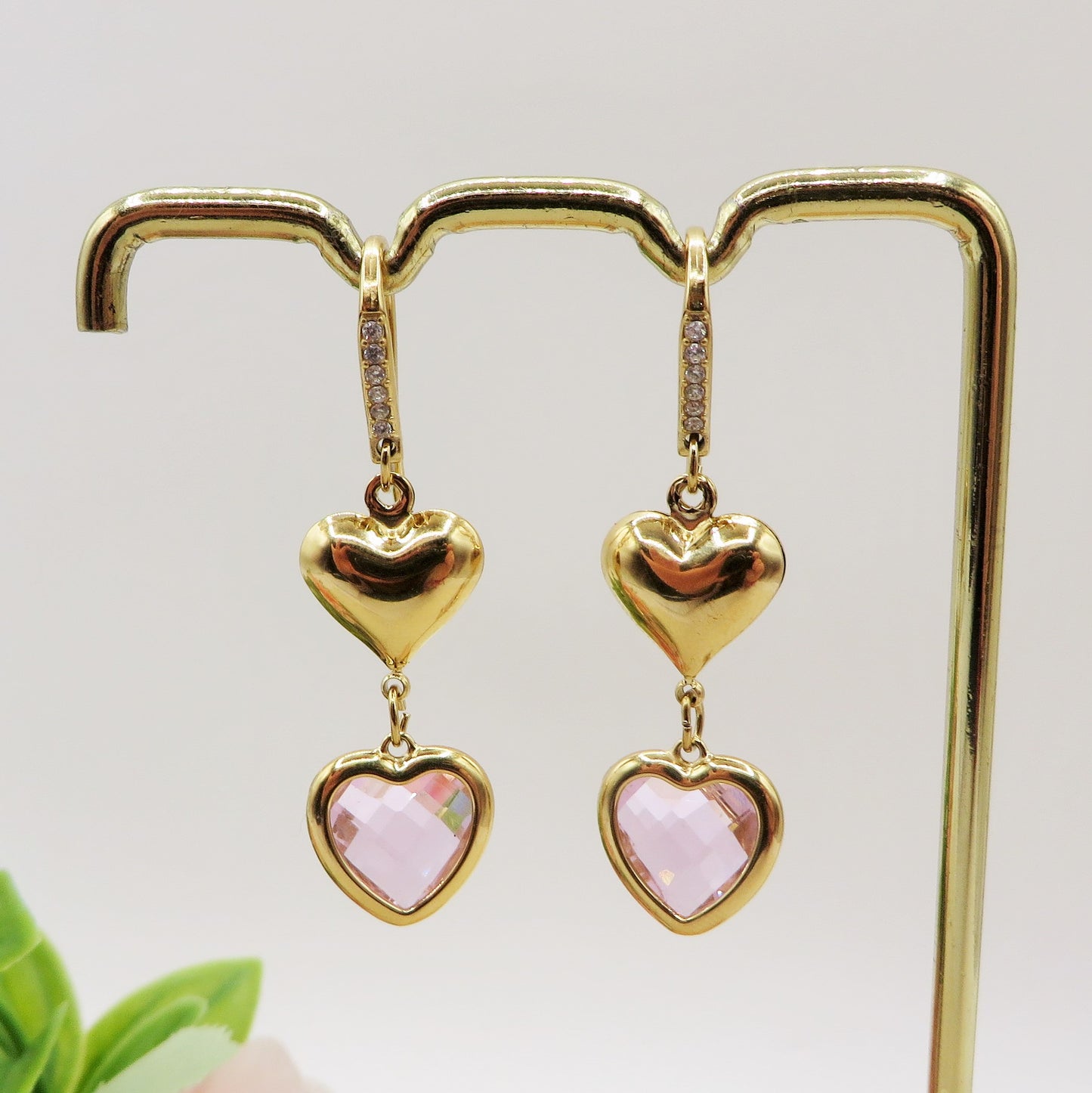 ROSALIE Paio orecchini monachella con cuori bombè e in cubic zirconia IN ACCIAIO INOSSIDABILE