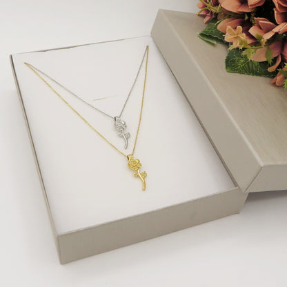 LA BELLE - ACCIAIO INOSSIDABILE- collana con rosa pendente
