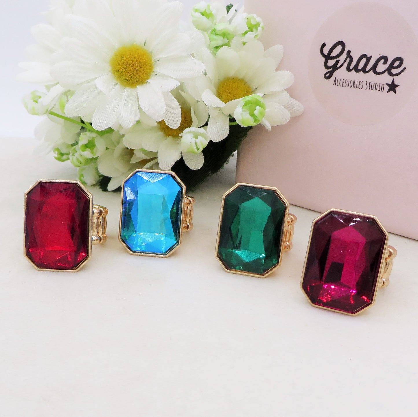 MARGOT RING LUXE - ANELLO regolabile con pietra sfaccettata