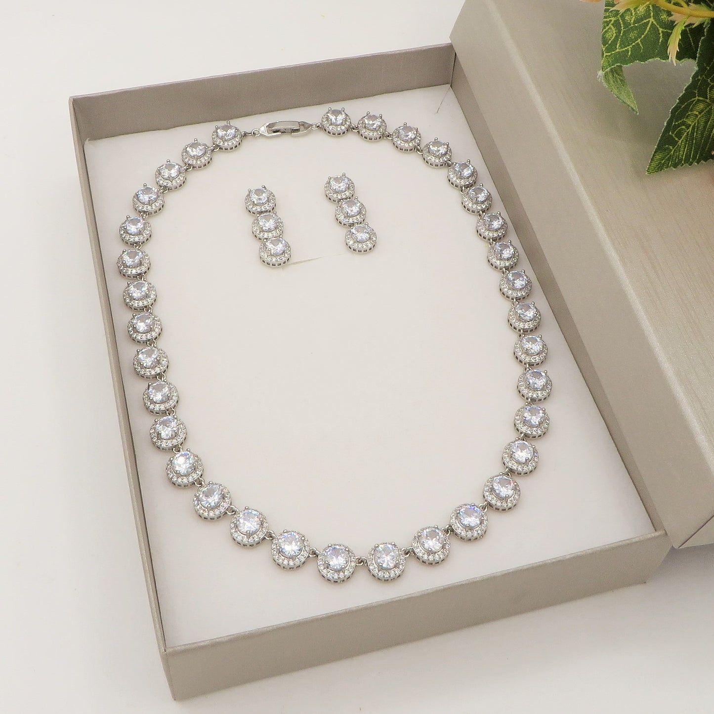 DELILAH Collier Tennis - Collana con Cubic Zirconia rotondi