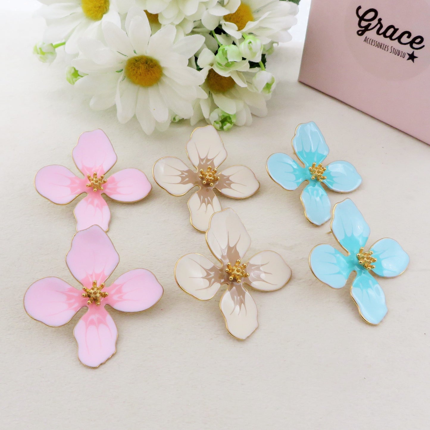 PETAL paio ORECCHINI smaltati a bottone con petali in ACCIAIO INOSSIDABILE a forma di fiore