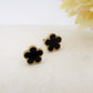 LILY studs ~ Paio orecchini lobo in ACCIAIO INOSSIDABILE con fiore in madreperla