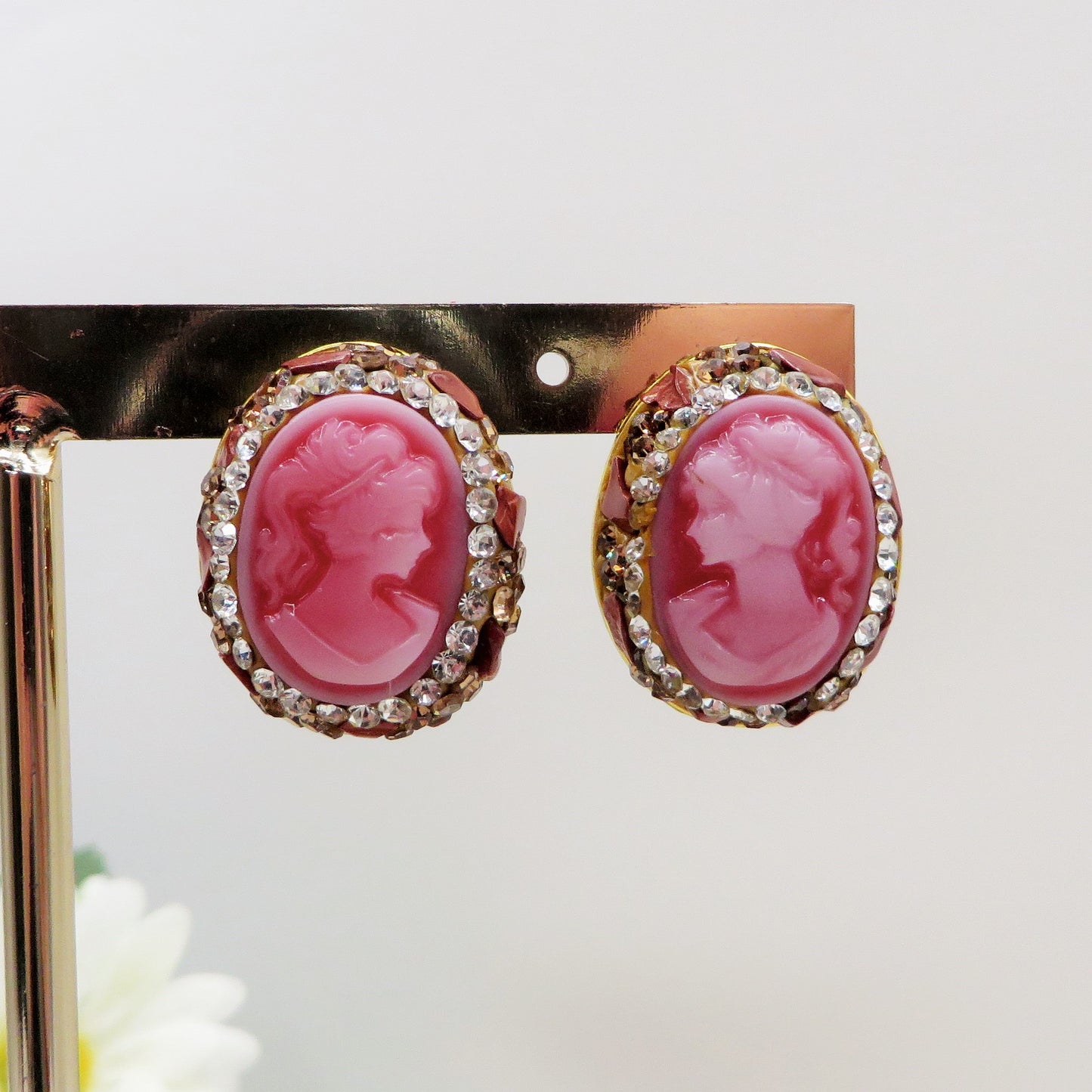 VERSAILLES - Orecchini bottone con cammeo, pietre naturali e Cubic Zirconia