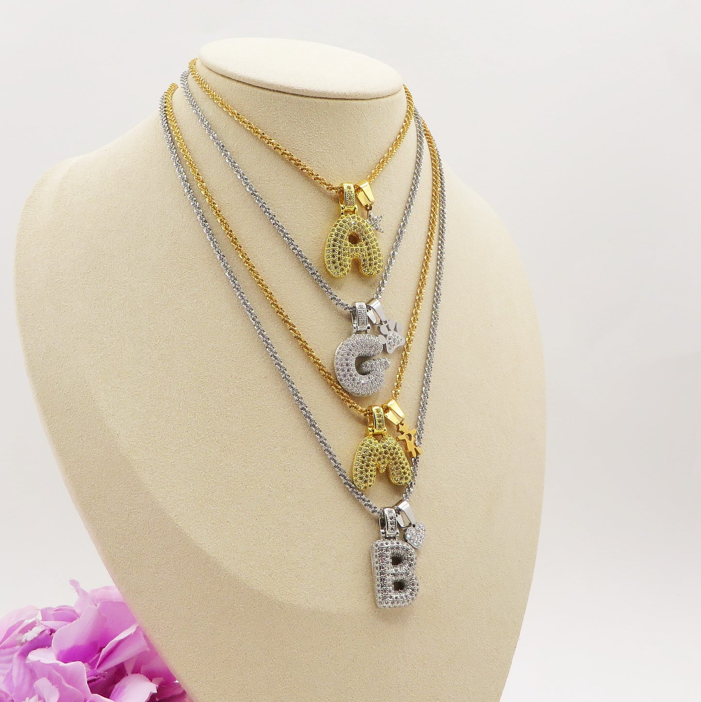 BUBBLE LUXURY INITIAL ~ Collana maxi iniziale bombata zirconata bubble + catena diamantata torchon + pendente a scelta