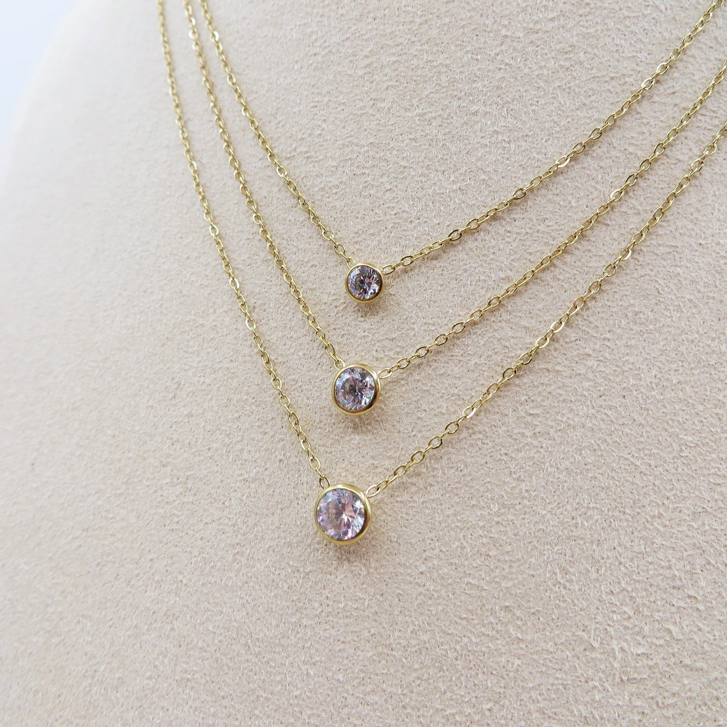 HEATHER triple - ACCIAIO INOSSIDABILE- Collana tripla con cubic zirconia