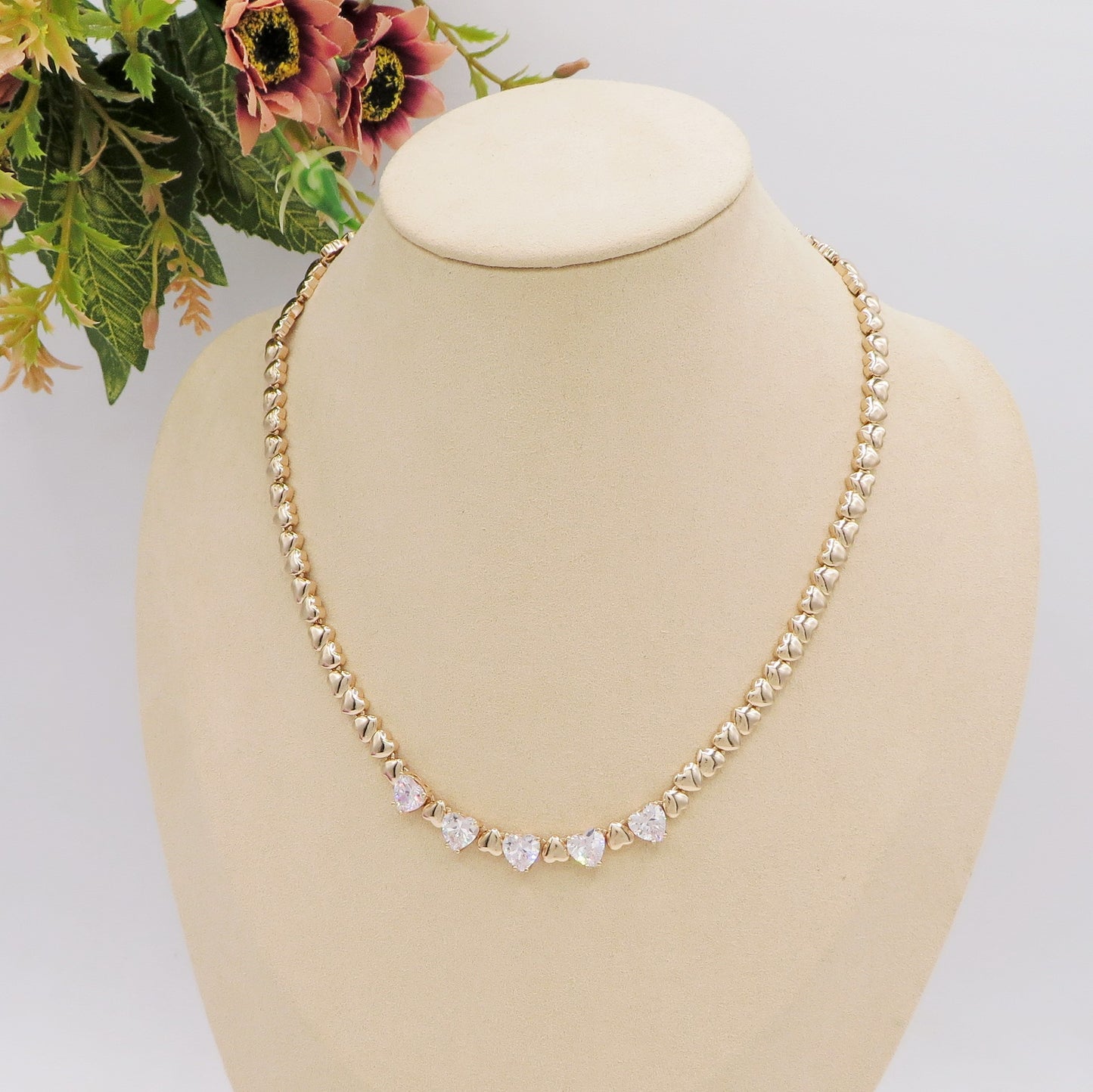 CLAIRE - Collier Tennis - Collana con cuoricini bombè e Cubic Zirconia a forma di cuore