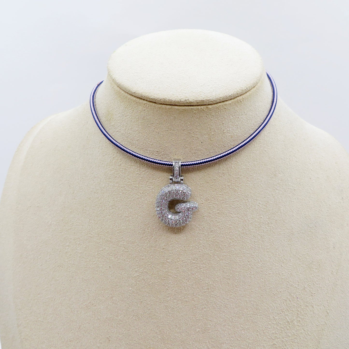Collana MAGNETICA regolabile con PENDENTE  a scelta