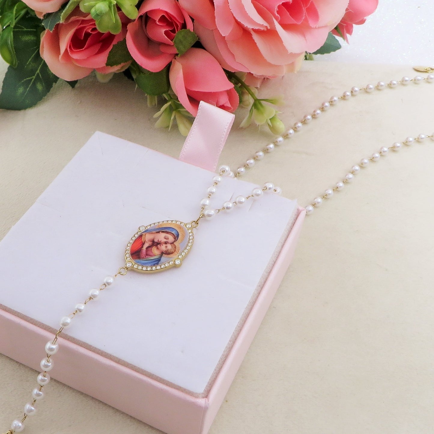 DIVINE ROSARY ~ ACCIAIO INOSSIDABILE - Collana rosario con perle, croce e madonnina + cubic zirconia