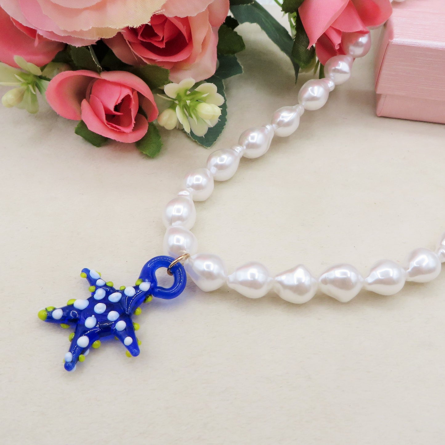 REEF BAROQUE PEARLS Collana ~ Collana con perle barocche e stella marina