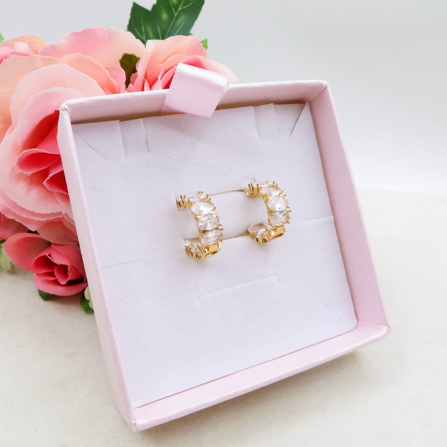 JULIANNE MINI hoops - acciaio inossidabile 316l - Orecchini mini cerchio in cubic zirconia taglio baguette