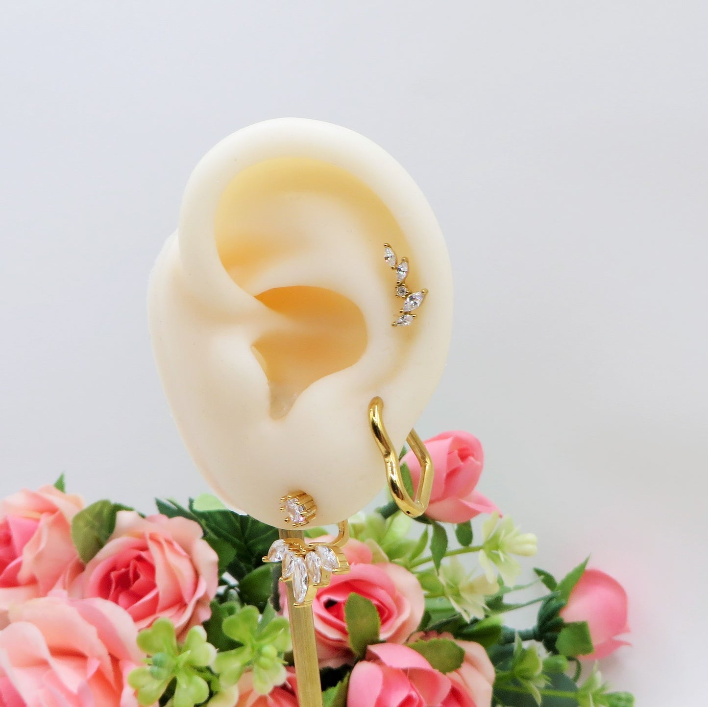 MARQUISE EAR JACKET ~ Orecchini ear jacket ACCIAIO INOSSIDABILE effetto monachella piercing in Cubic Zirconia AAA