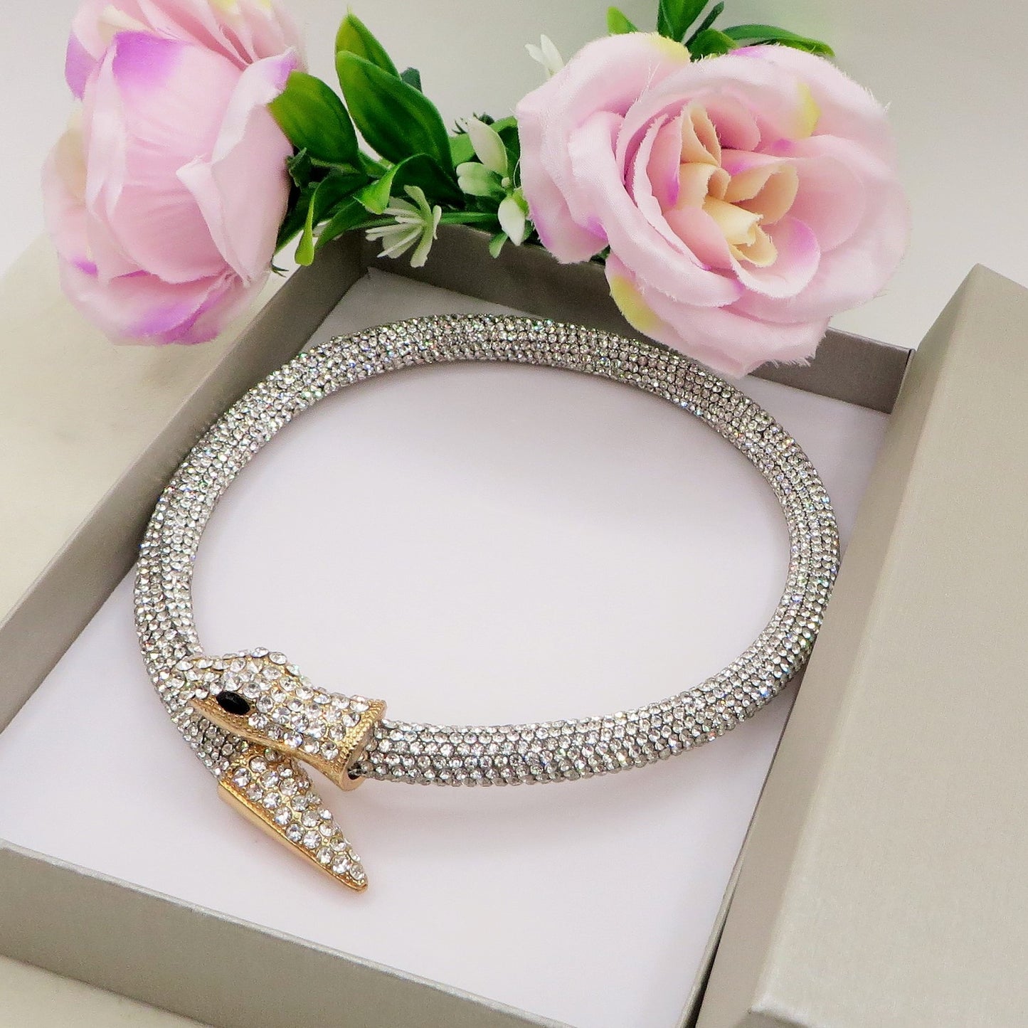 KAA CHOKER ~ Girocollo snodato a serpente con cubic zirconia