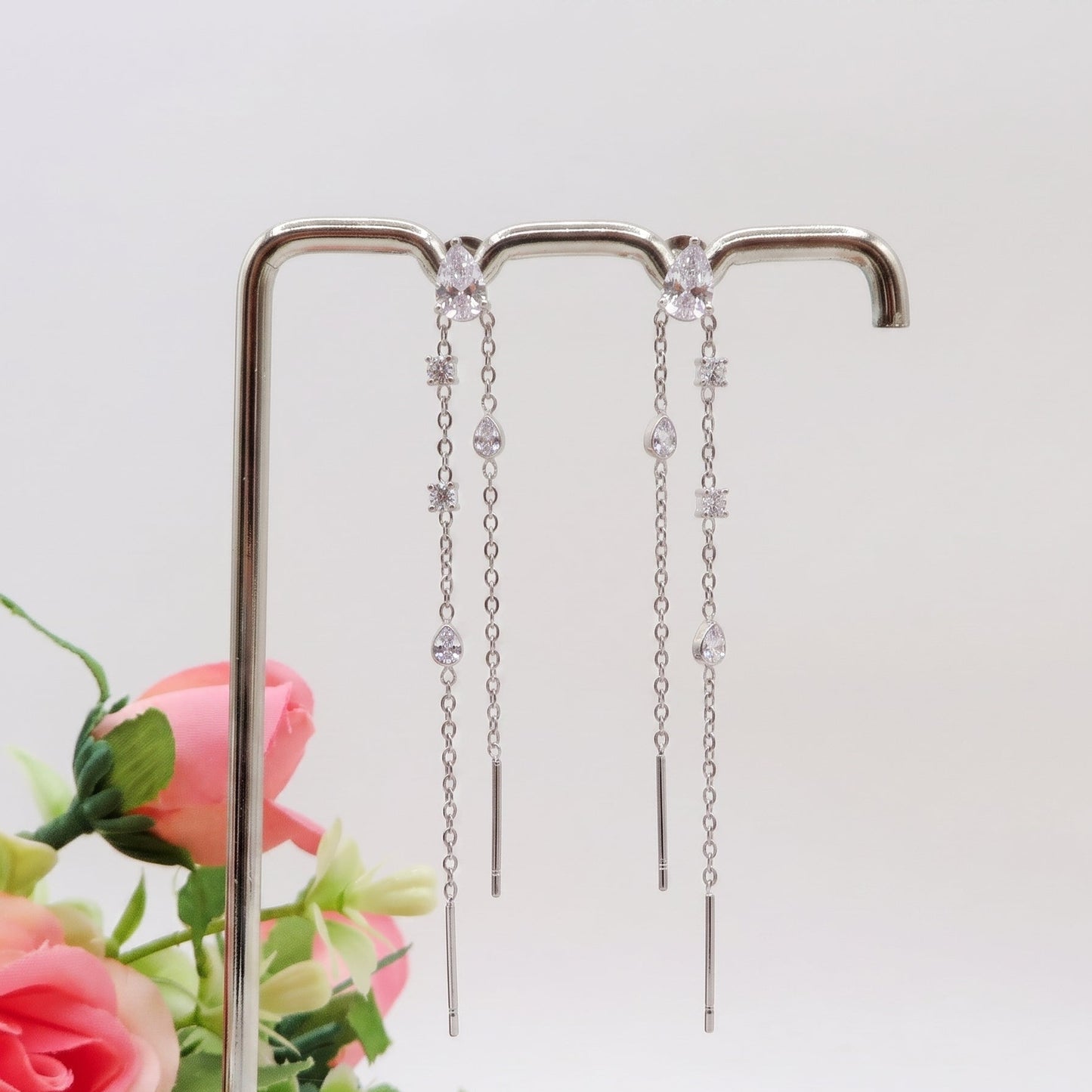 ETHEREAL ~ paio Orecchini ACCIAIO INOSSIDABILE pendenti zirconati stile saliscendi
