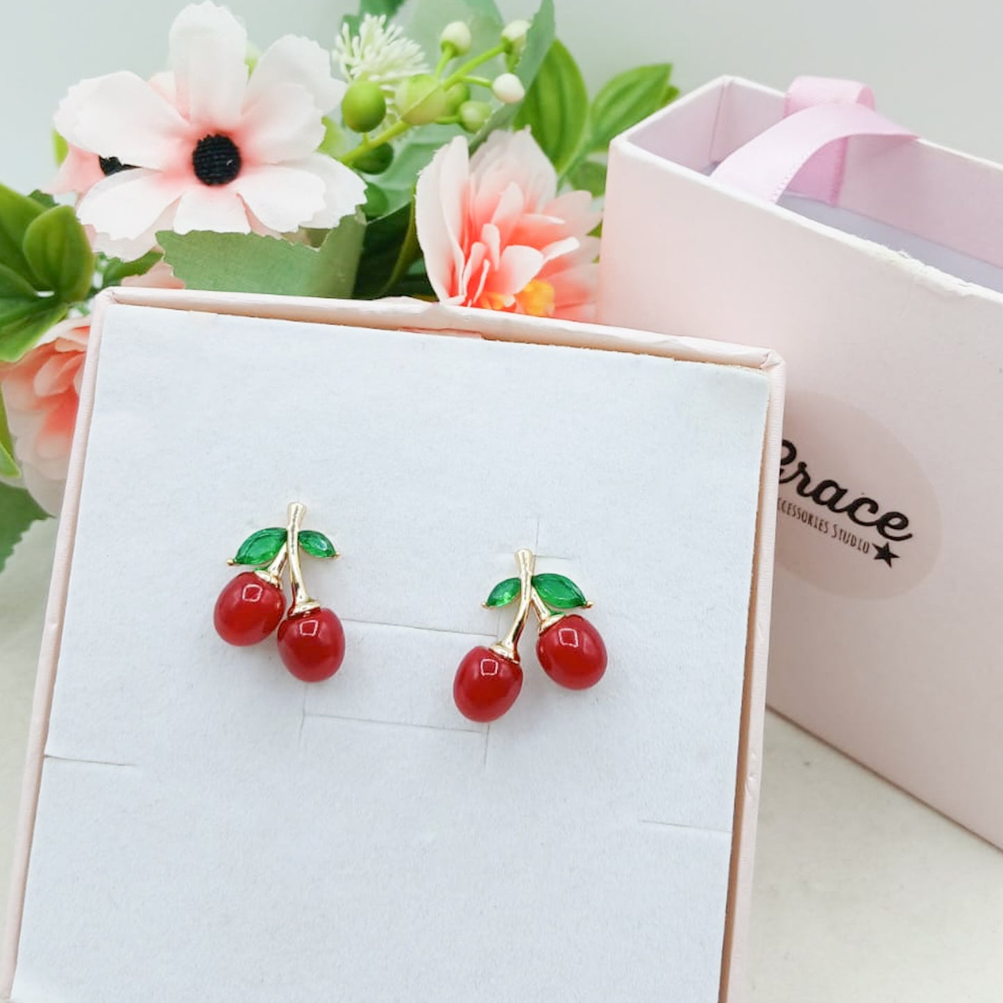 CHERRIES STUDS ~ Orecchini Ciliegie a lobo + cubic zirconia