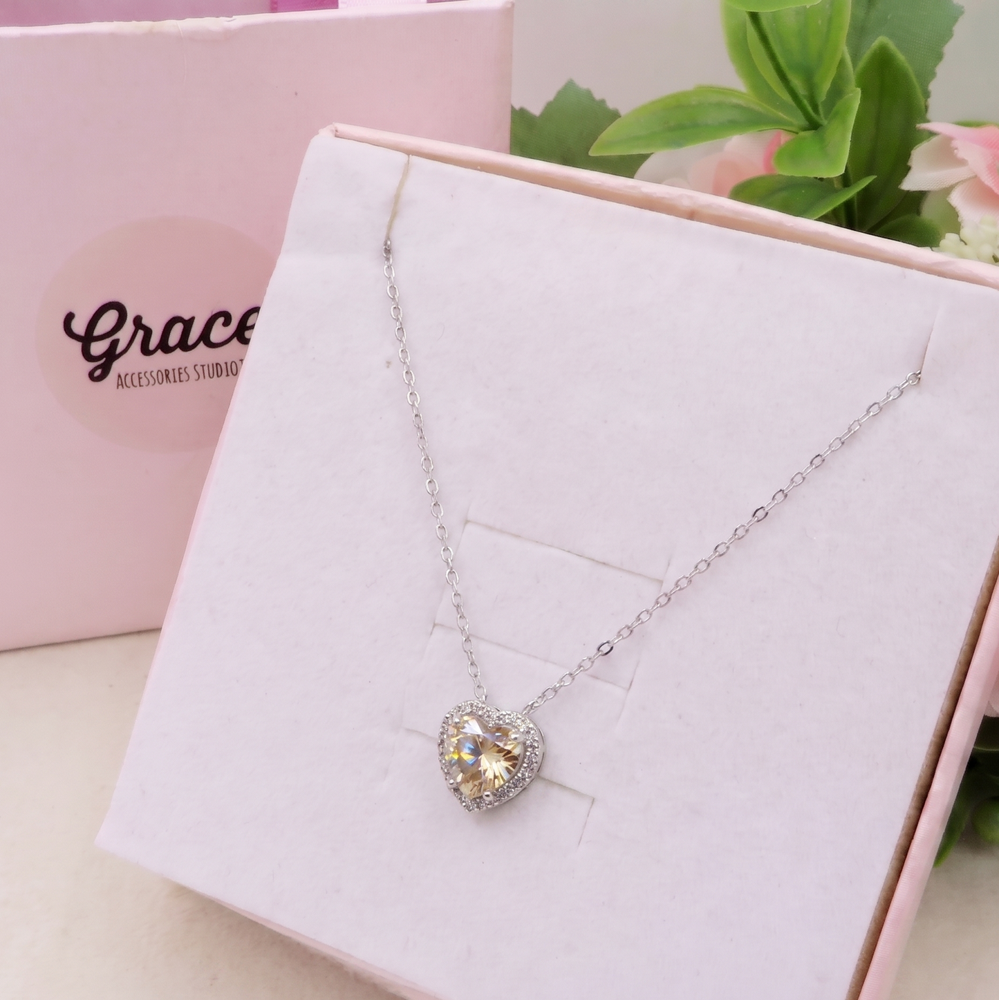 DIANA - ACCIAIO INOSSIDABILE- collana con pendente cuore in cubic zirconia tanti colori