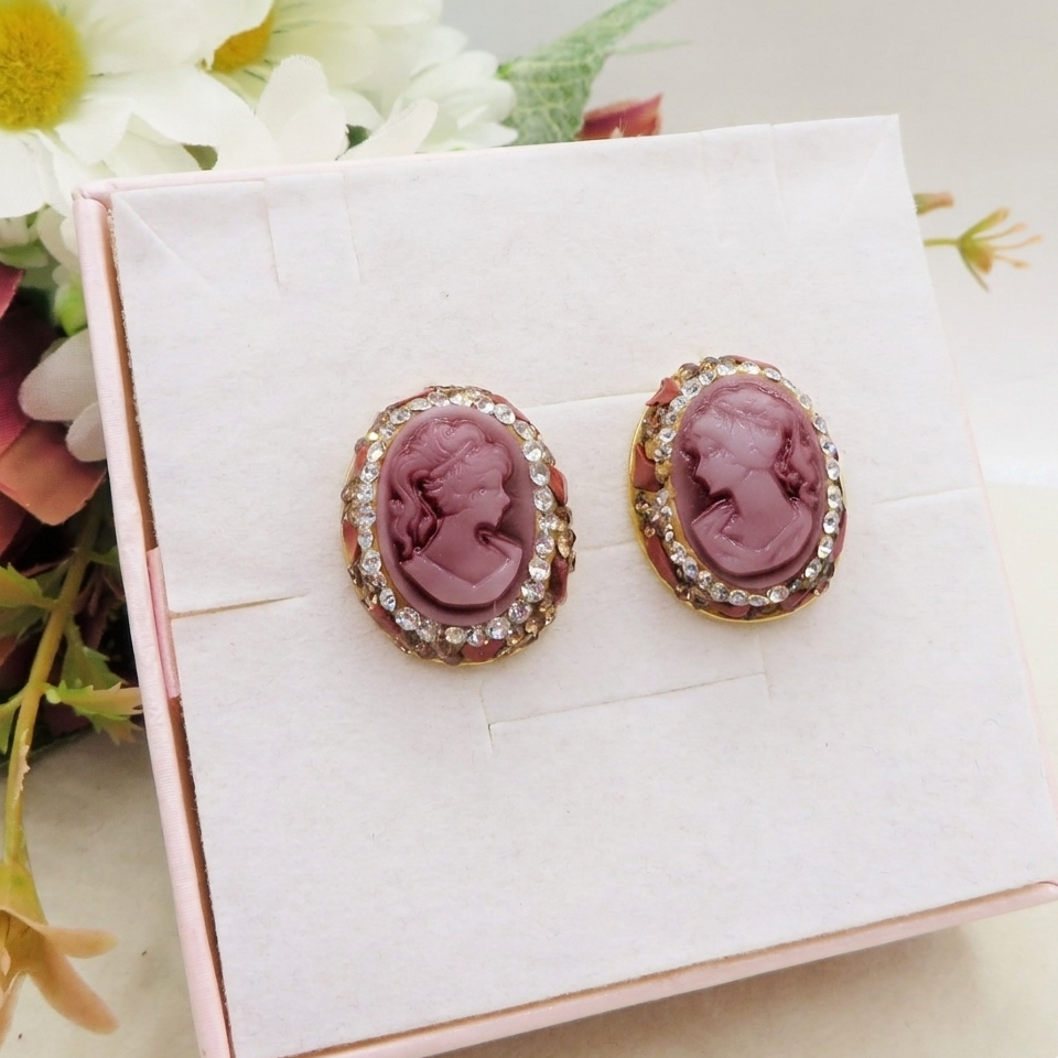 VERSAILLES - Orecchini bottone con cammeo, pietre naturali e Cubic Zirconia