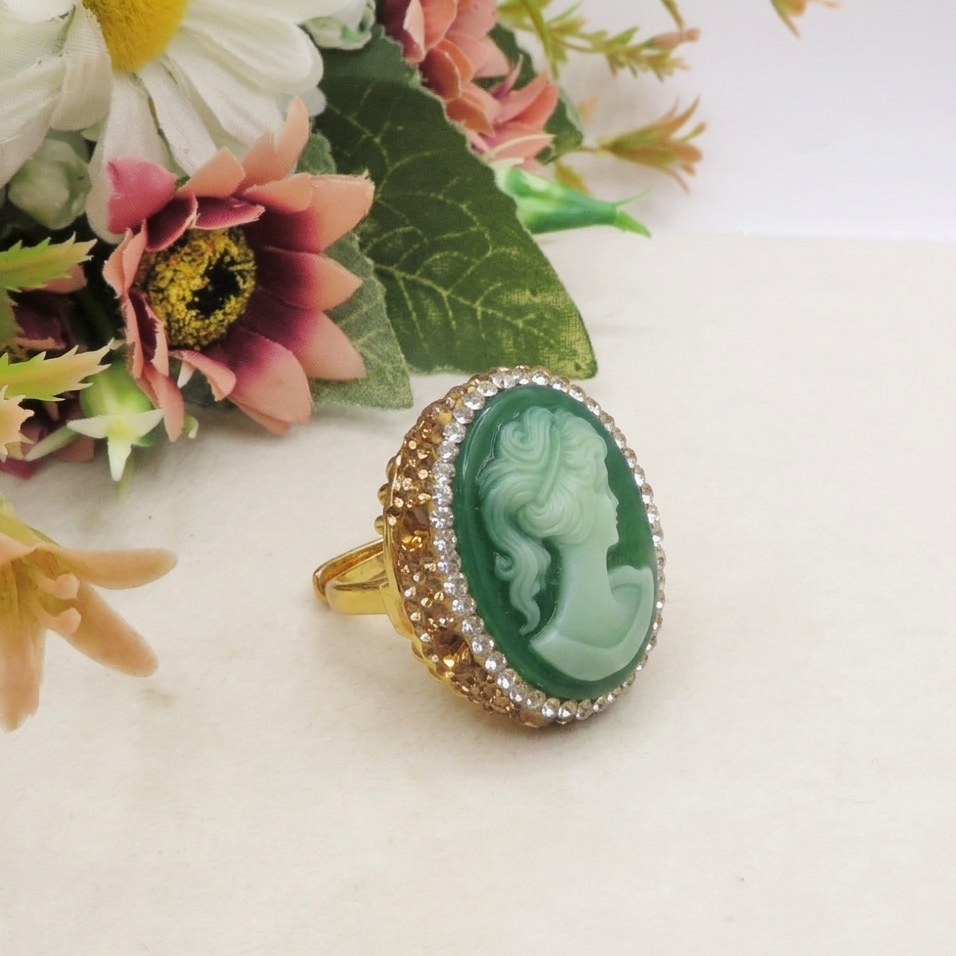 VERSAILLES - Anello con cammeo, pietre naturali e Cubic Zirconia