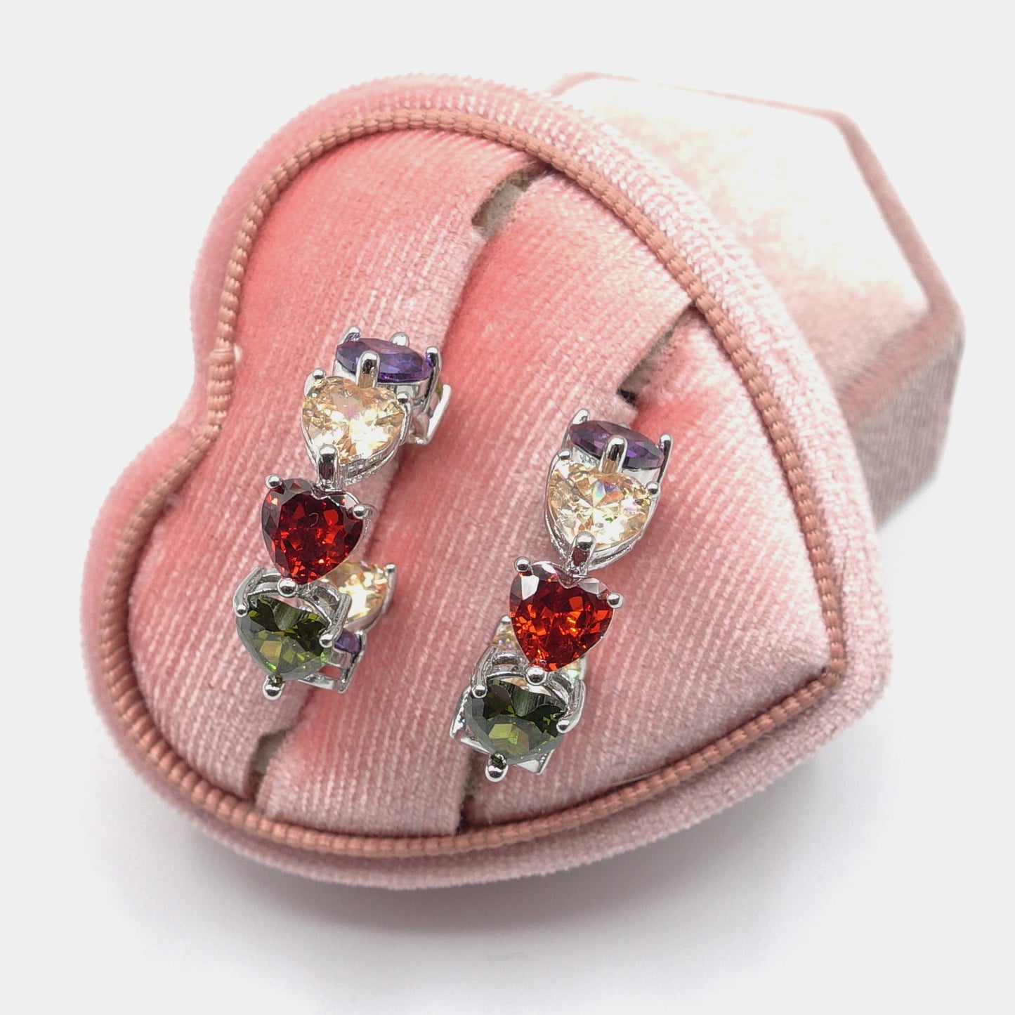 CAMILLE - CHERIE COLLECTION - Orecchini a cerchio con cubic zirconia a forma di cuore