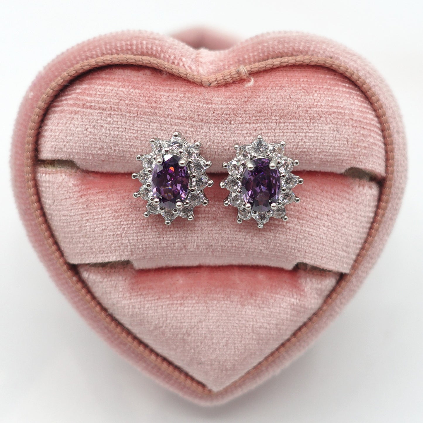 KATE ~Orecchini a bottone con cubic zirconia a forma di ovale
