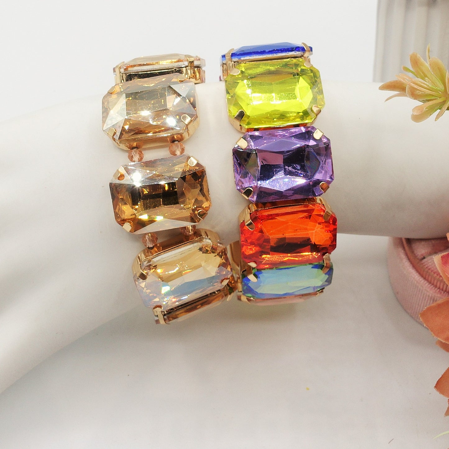 MARGOT LUXE - Bracciale elasticizzato con pietre sfaccettate -luce colection