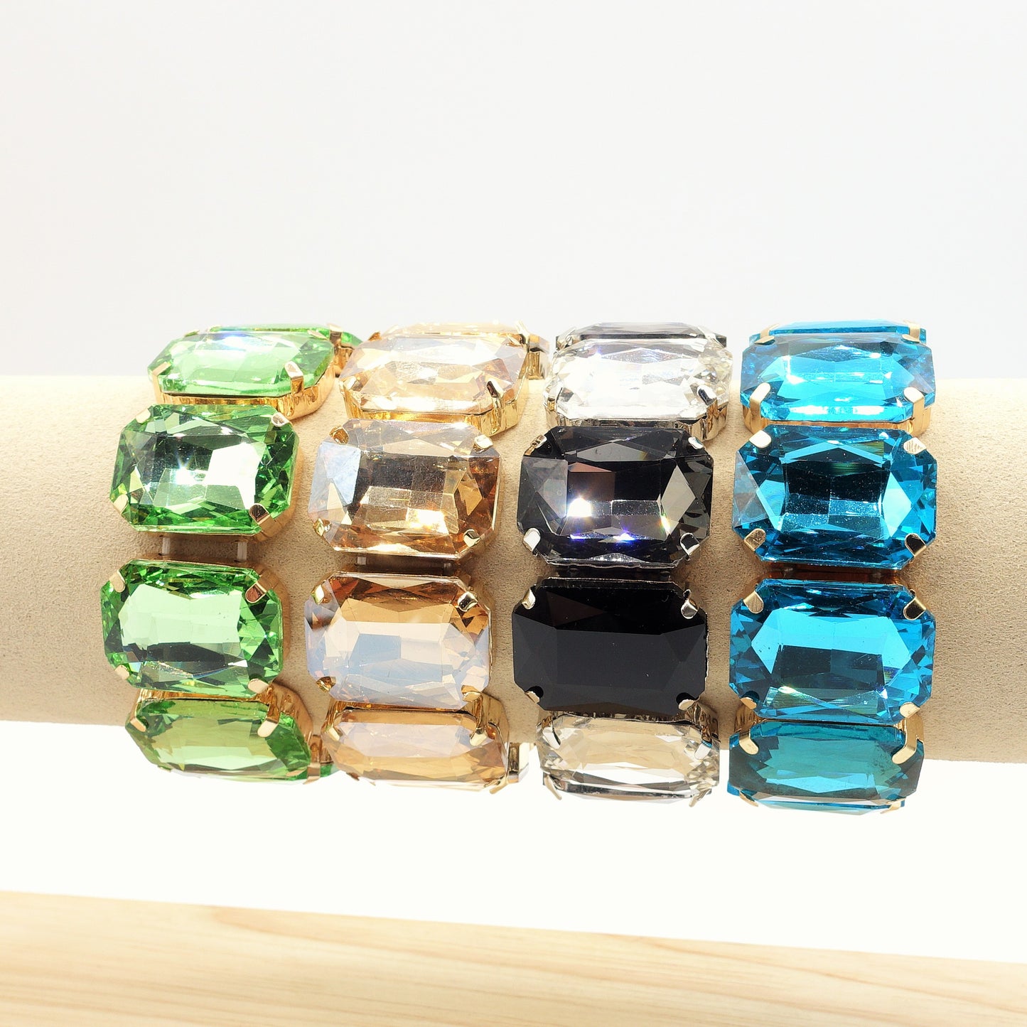 MARGOT LUXE - Bracciale elasticizzato con pietre sfaccettate -luce colection