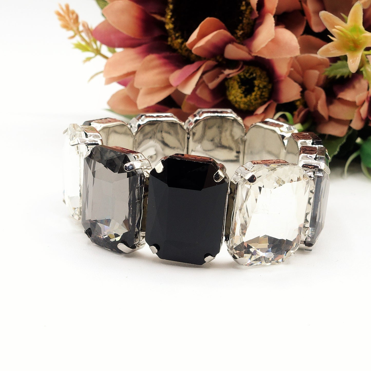 MARGOT LUXE - Bracciale elasticizzato con pietre sfaccettate -luce colection