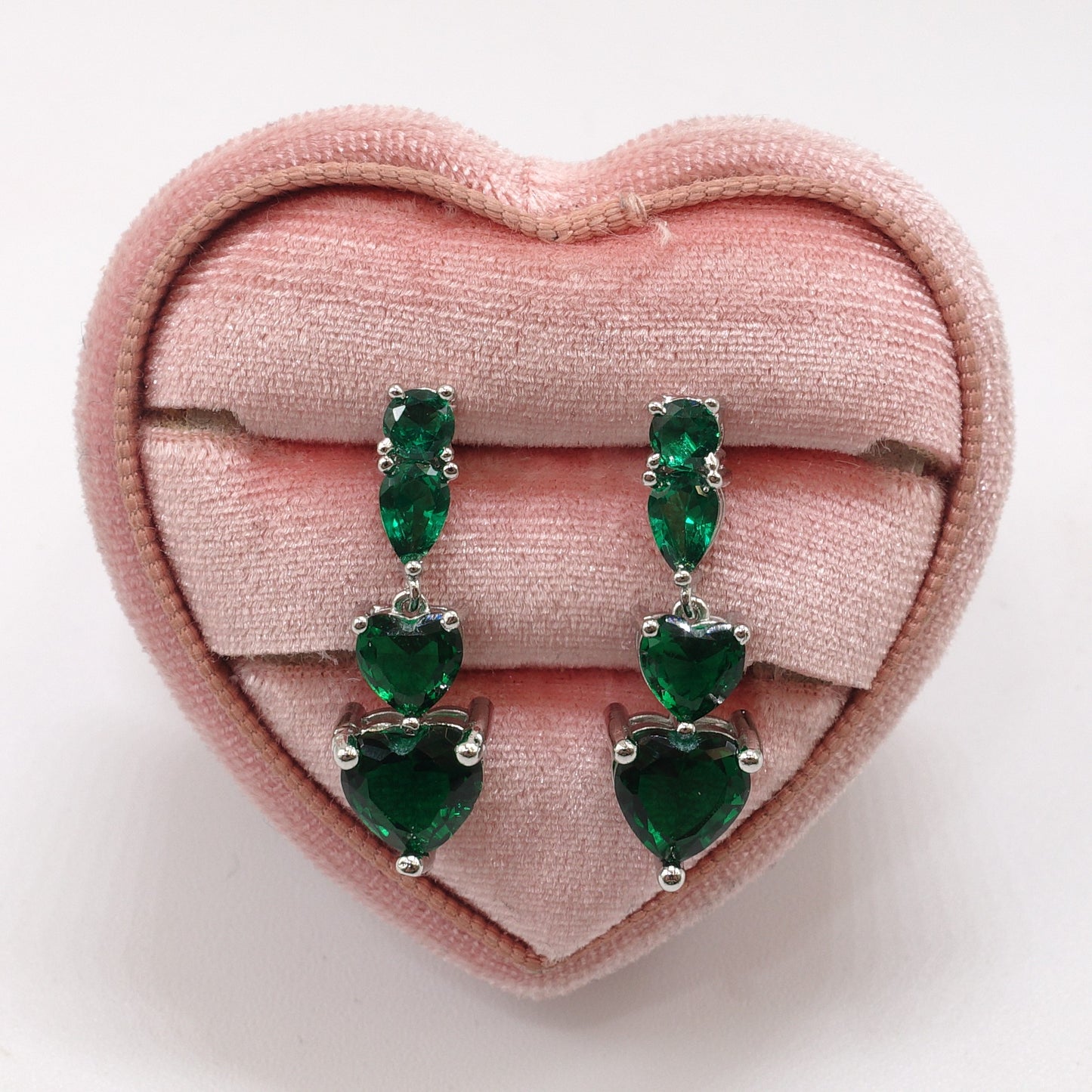 CHERIE - tiny - Orecchini pendenti in cubic zirconia a forma di cuore