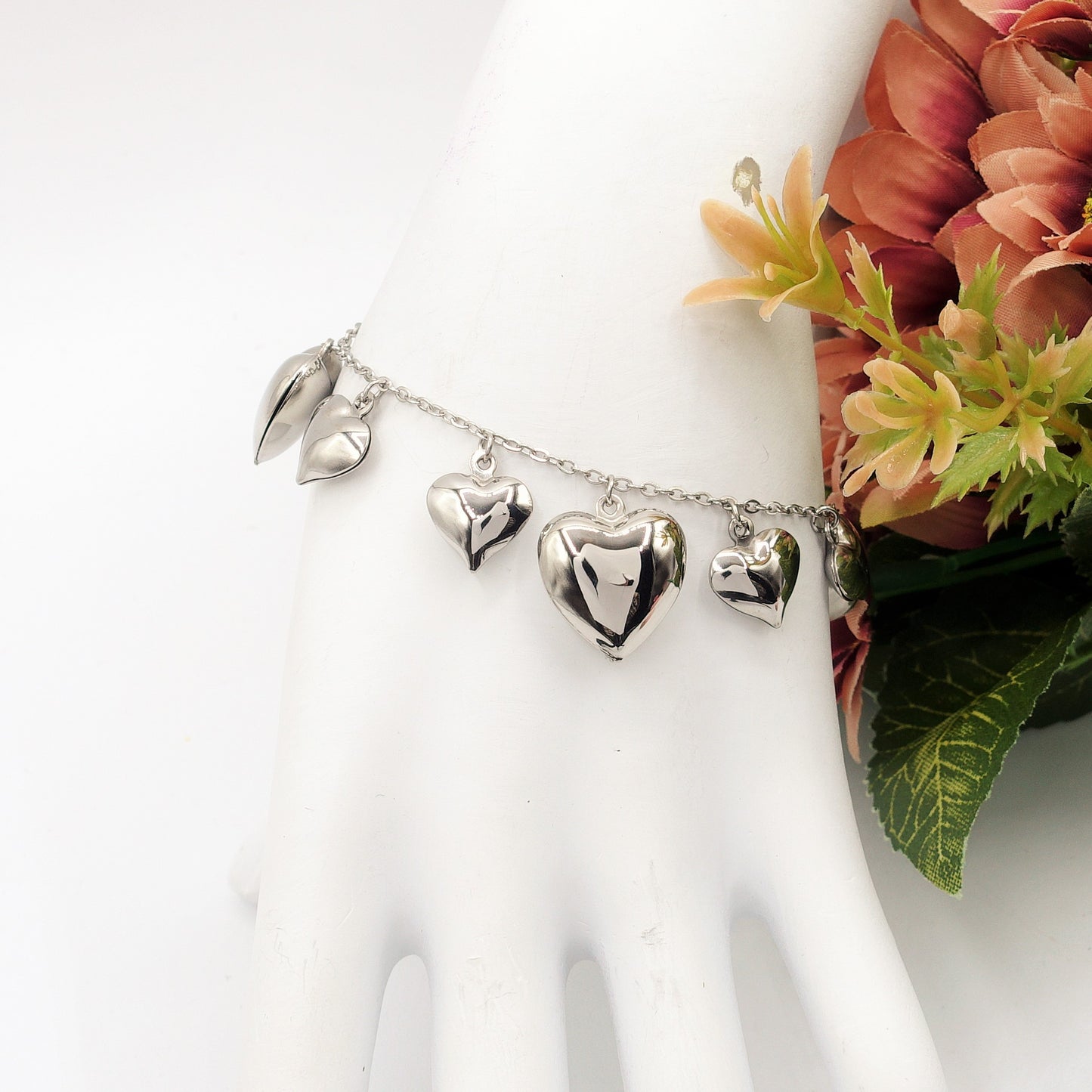AURELIE ~ Bracciale ACCIAIO INOSSIDABILE con cuori bombe'