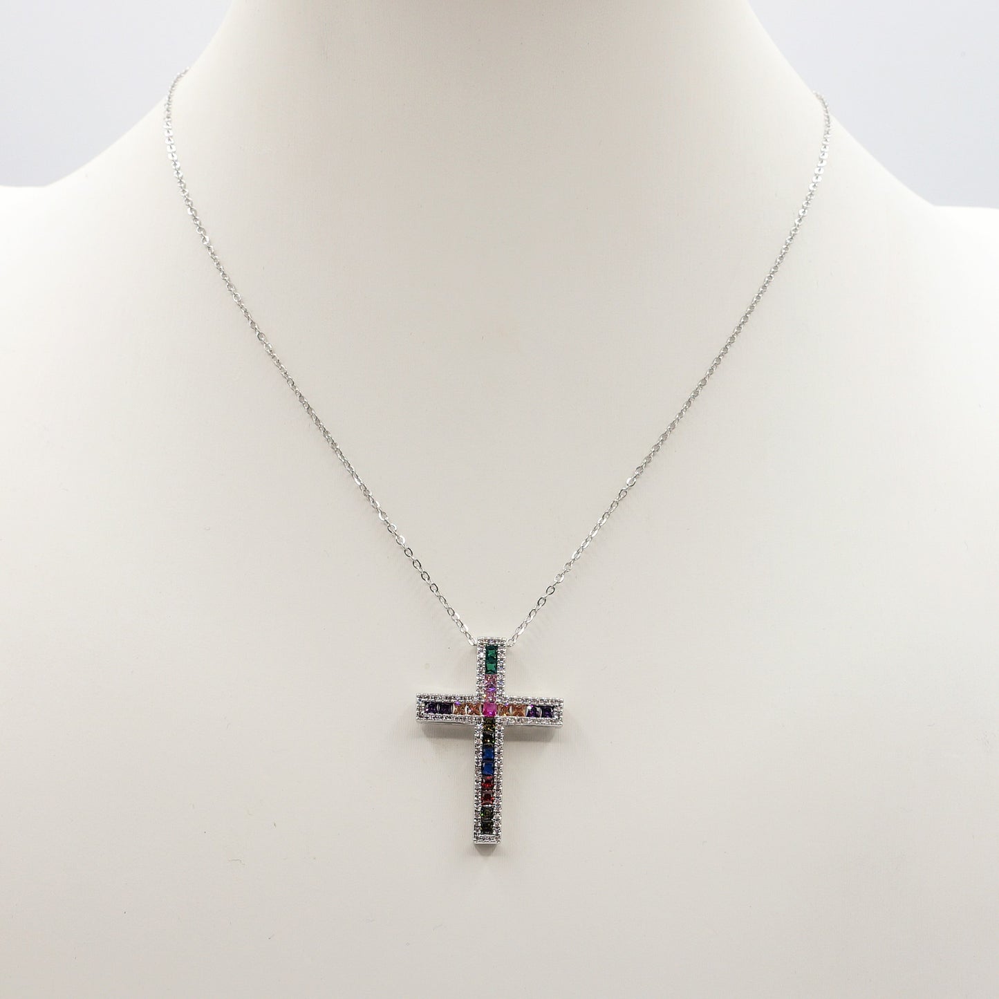 CROSS - ACCIAIO INOSSIDABILE- collana con pendente croce in cubic zirconia