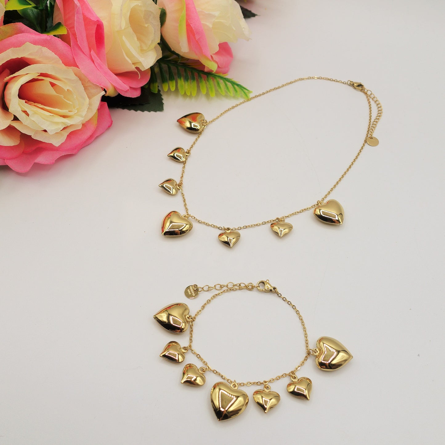 AURELIE ~ Bracciale ACCIAIO INOSSIDABILE con cuori bombe'