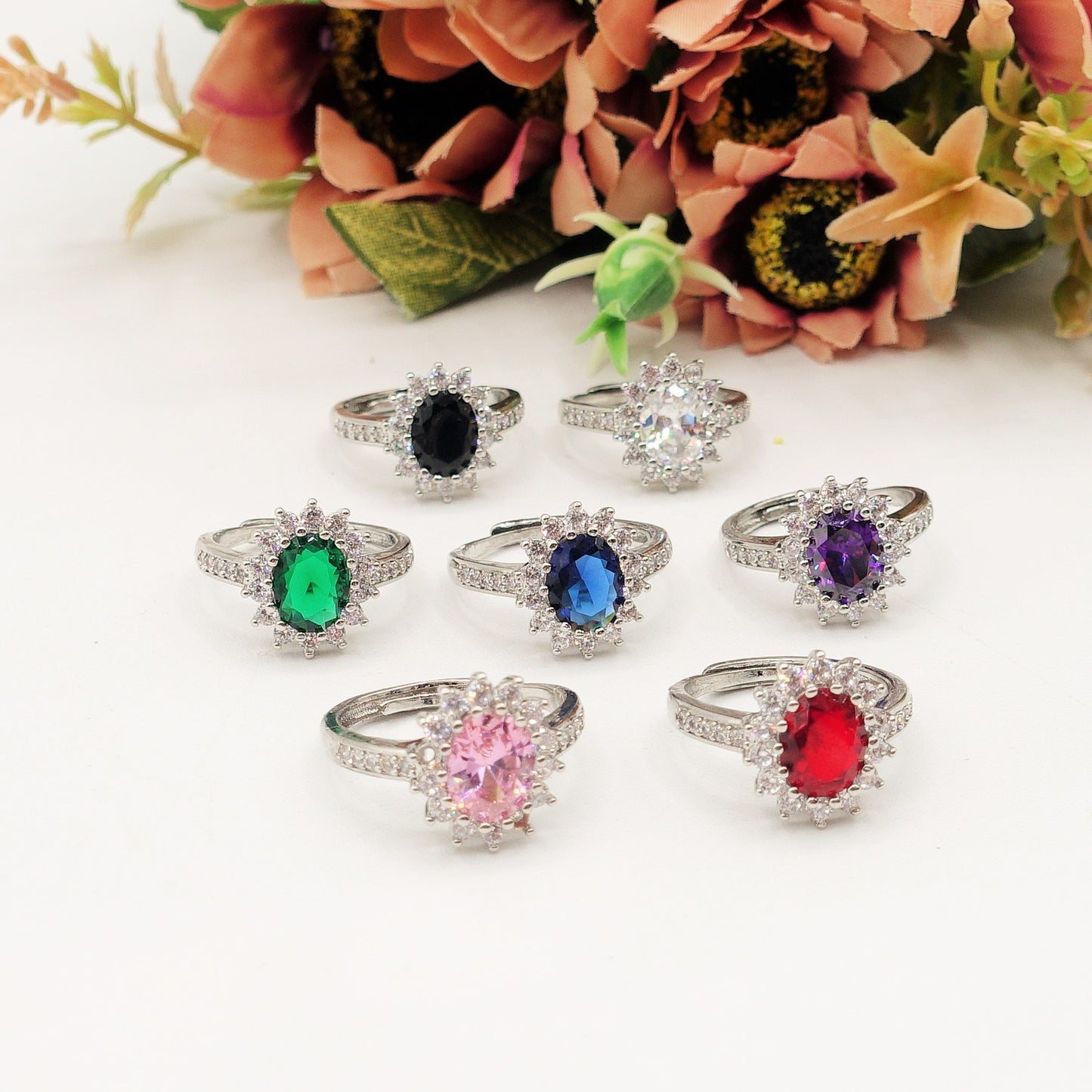 KATE ~ large ~ Anello regolabile con cubic zirconia a forma di OVALE